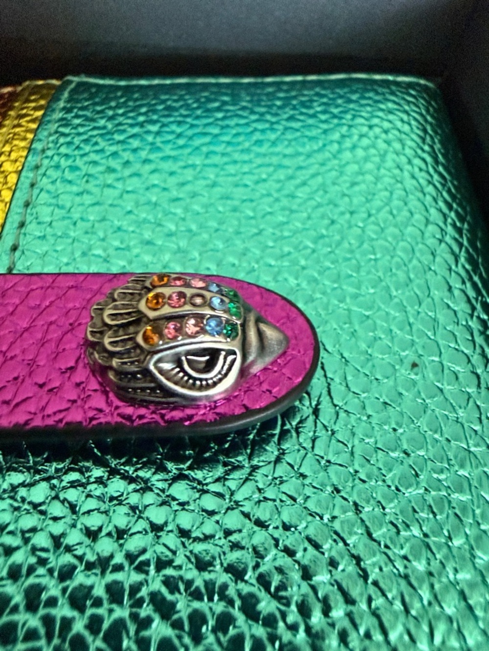 Kurt Geiger Metallic Rainbow Card Holder - Picture 8 of 8